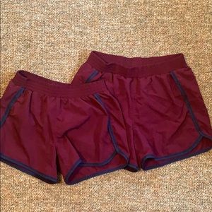 2 girls old navy running shorts with lining